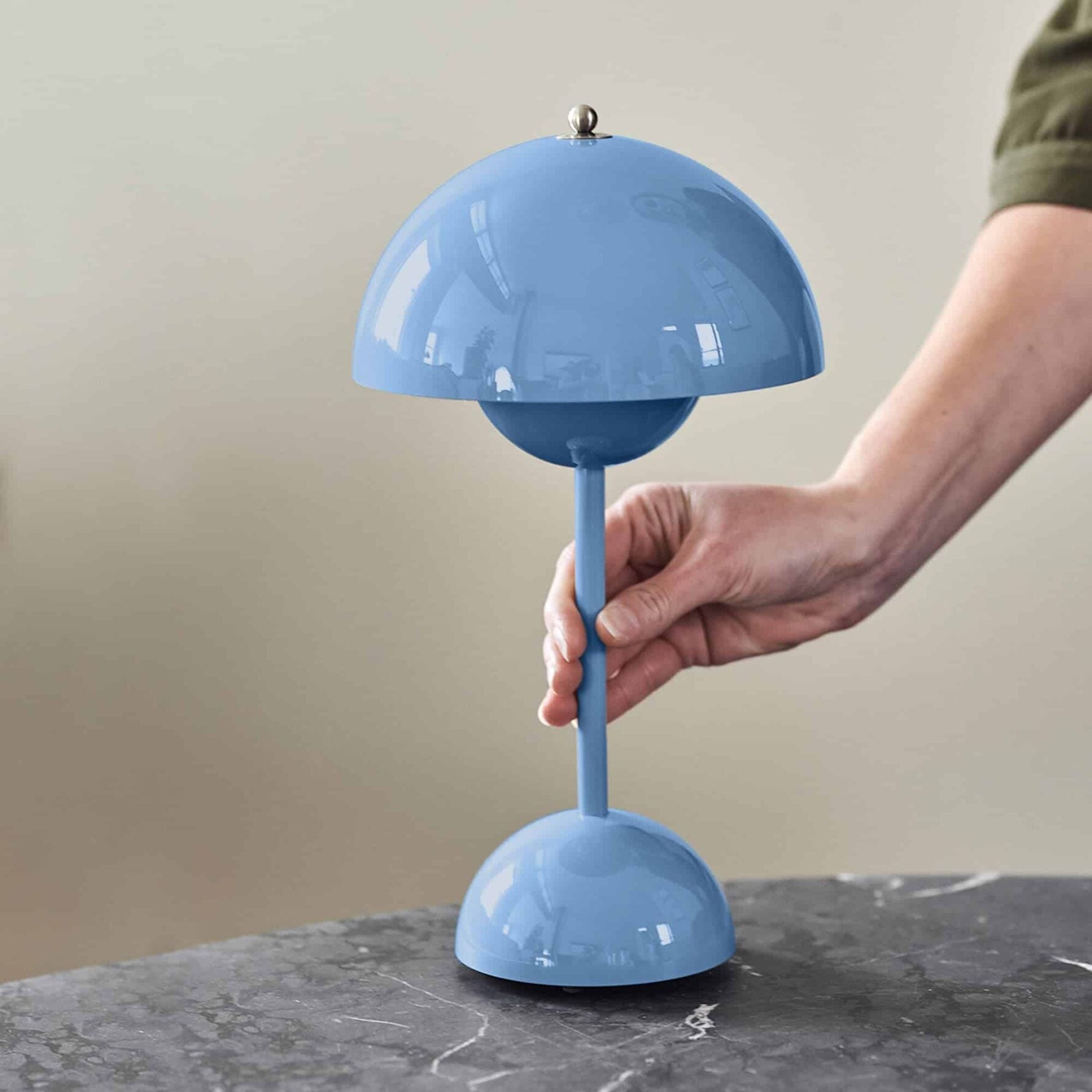 Scandinavian LED Table Lamp | Wireless, Dimmable, Metal Design