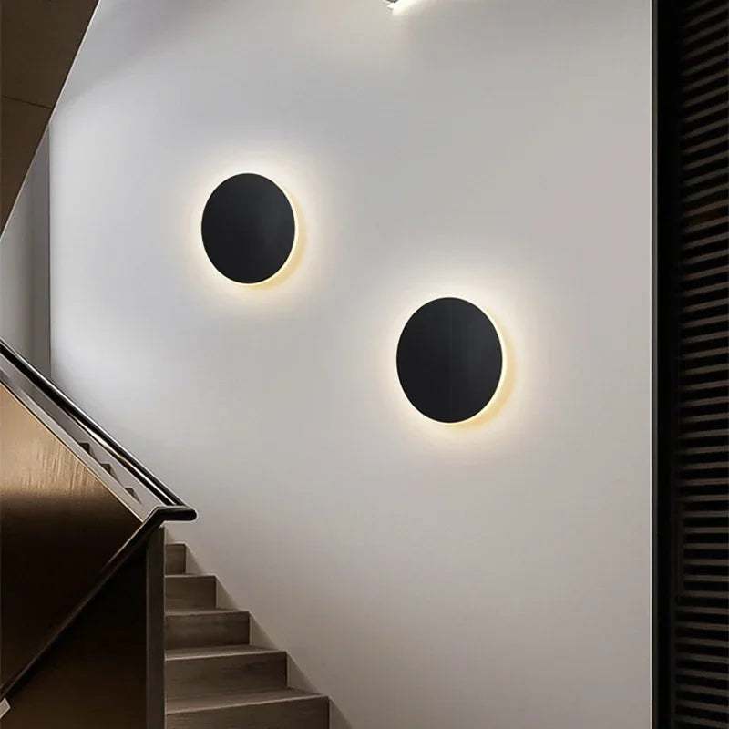 Round Aluminium LED Wall Light | Nordic Minimalist, 3000K Warm White