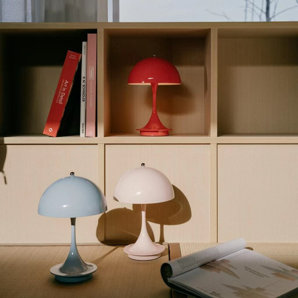 Mushroom LED Table Lamp | Wireless, Dimmable Aluminium Design