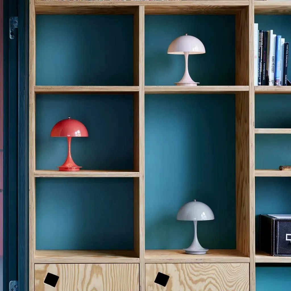 Mushroom LED Table Lamp | Wireless, Dimmable Aluminium Design