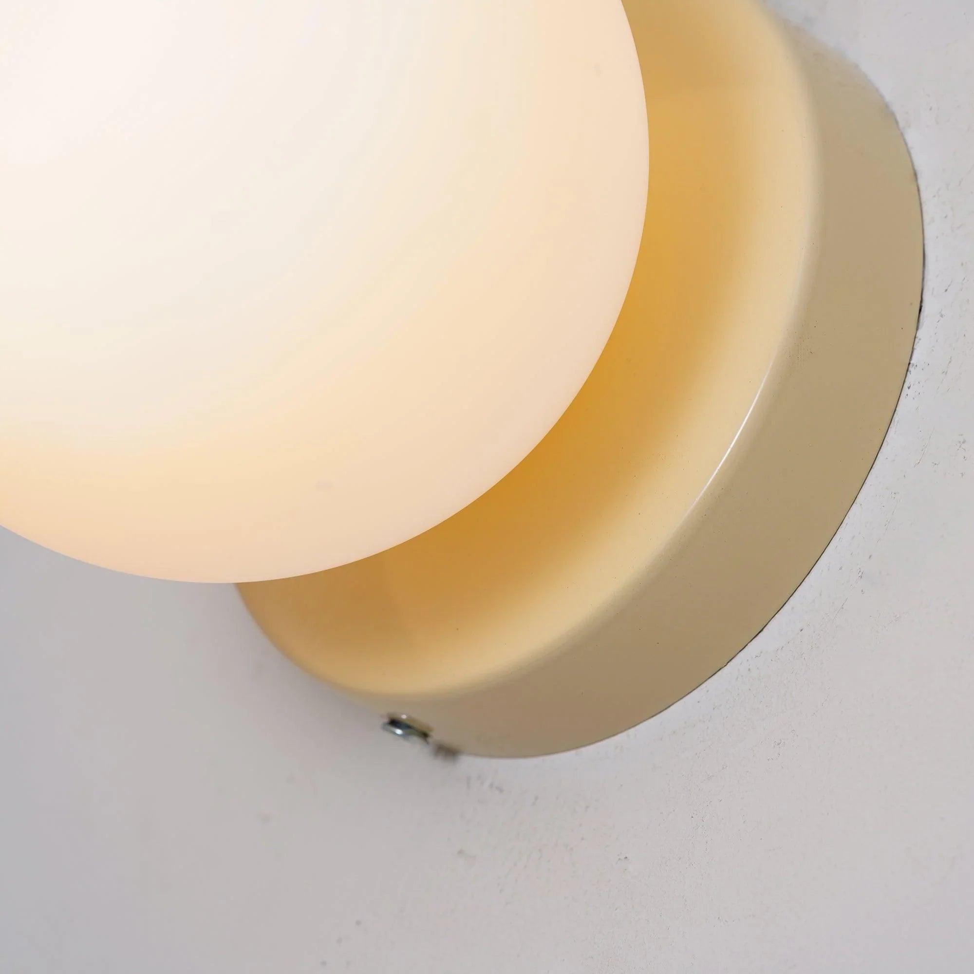 Nordic Round LED Wall Light | Scandinavian Style, G9 Warm Glow