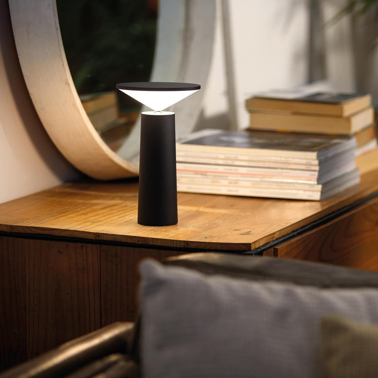 Wireless LED Table Lamp | 360° Adjustable, Dimmable, Rechargeable