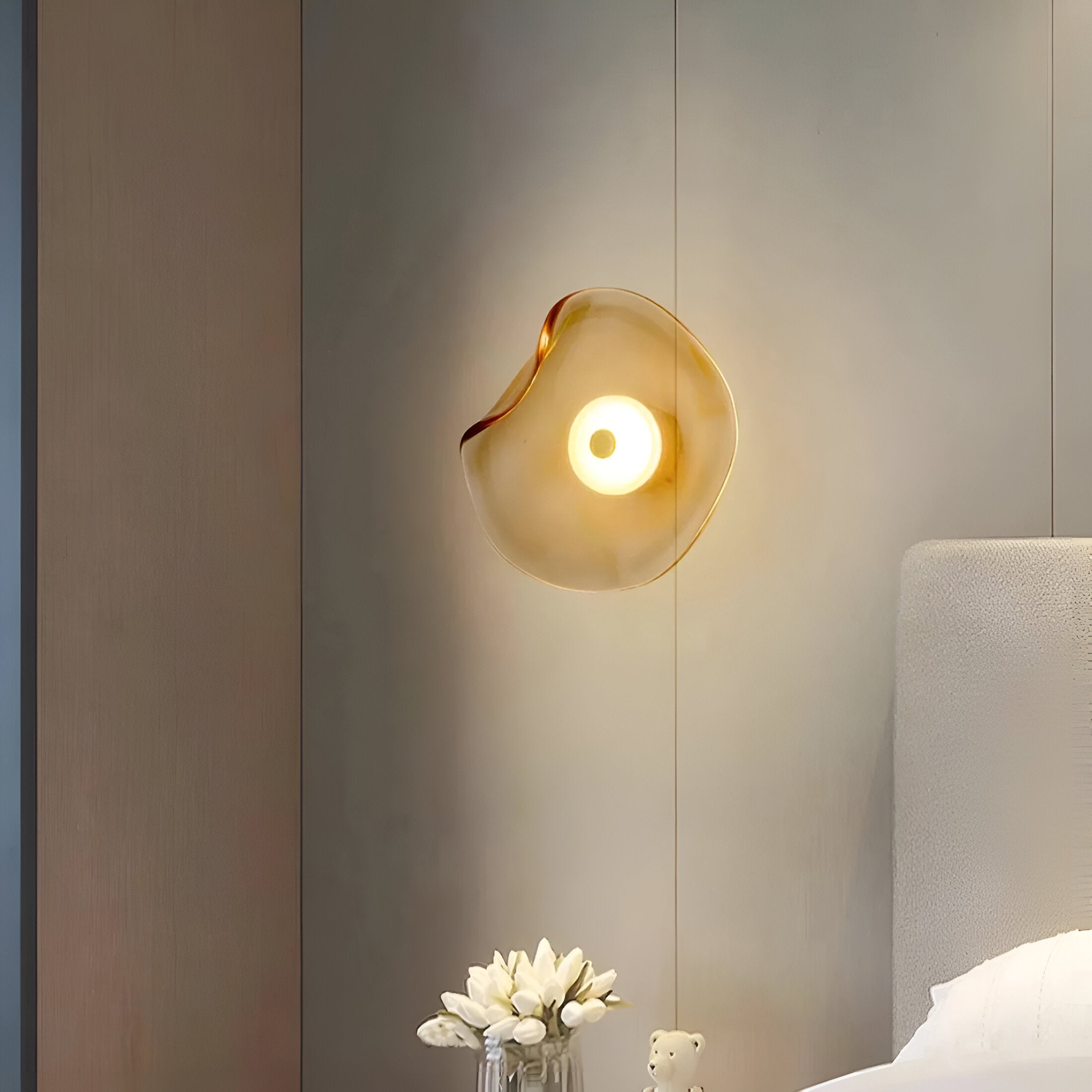 Curved Glass LED Wall Light | Japandi Style, Warm White