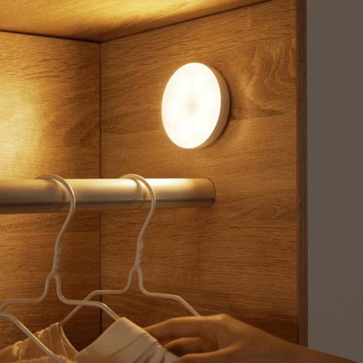 Rechargeable Motion Sensor Wall Light | Wireless, Magnetic Mount