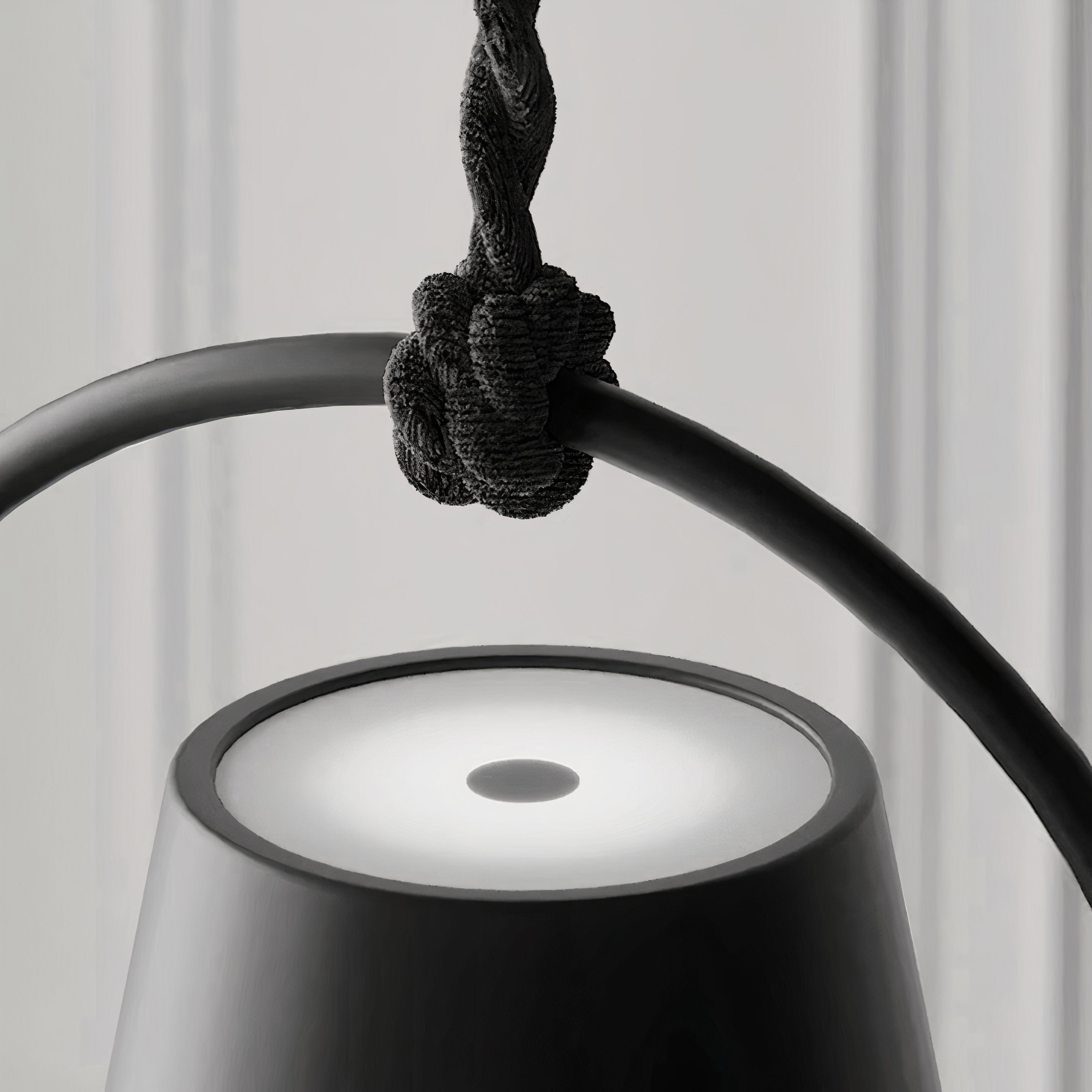 Wireless Pendant Light | Dimmable LED, Rechargeable, IP54