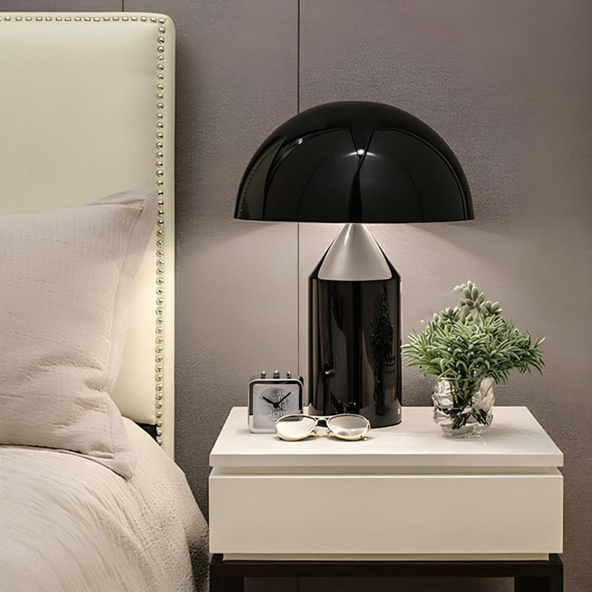 Mushroom Table Lamp | Wireless LED, Dimmable Metal Design