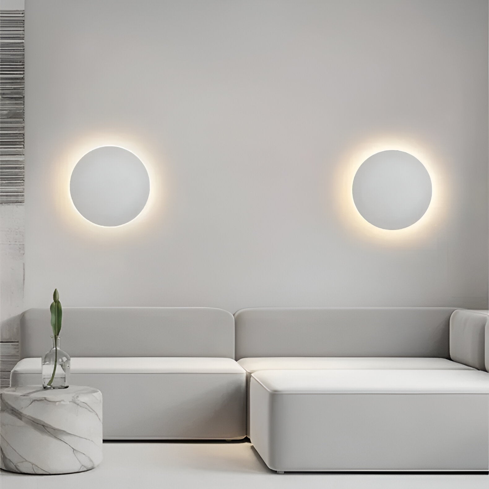 Round Aluminium LED Wall Light | Nordic Minimalist, 3000K Warm White